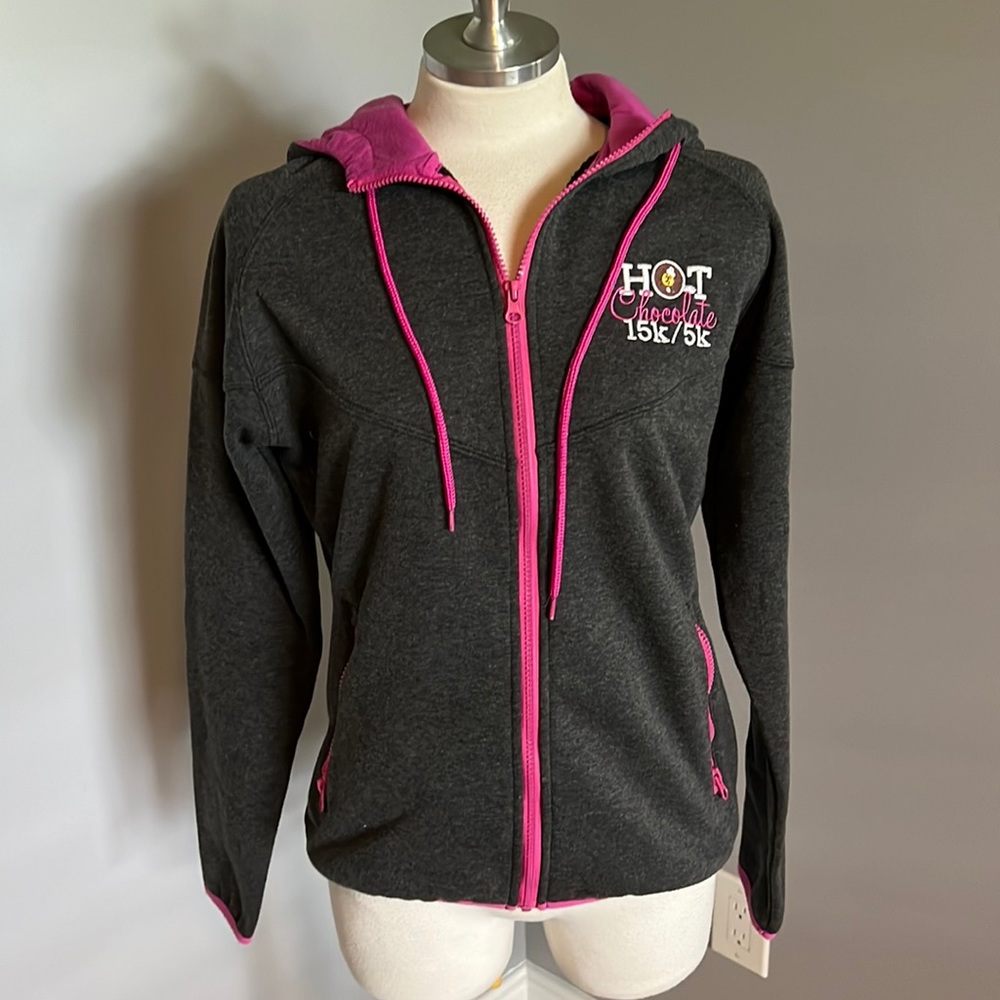 Hot Chocolate 15k/5k zipped sweat jacket, size M